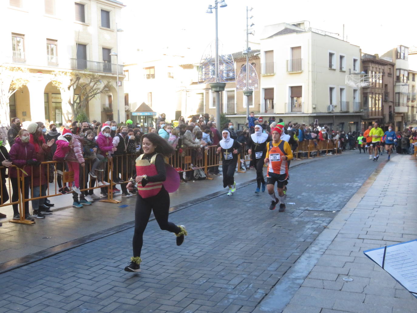 Fotos: Cuatrocientos corredores, en la San Silvestre de Alfaro