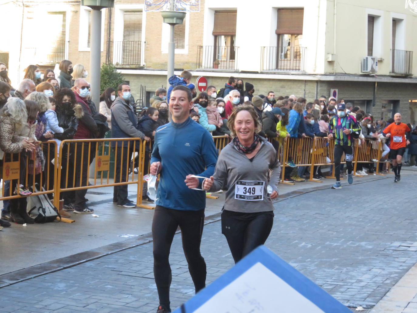 Fotos: Cuatrocientos corredores, en la San Silvestre de Alfaro