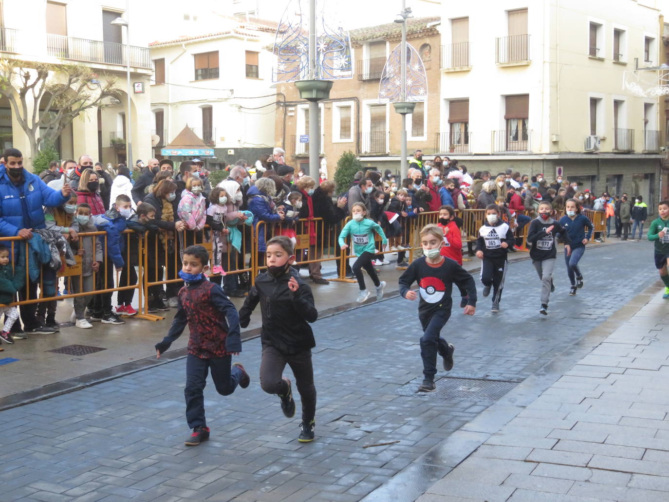 Fotos: Cuatrocientos corredores, en la San Silvestre de Alfaro