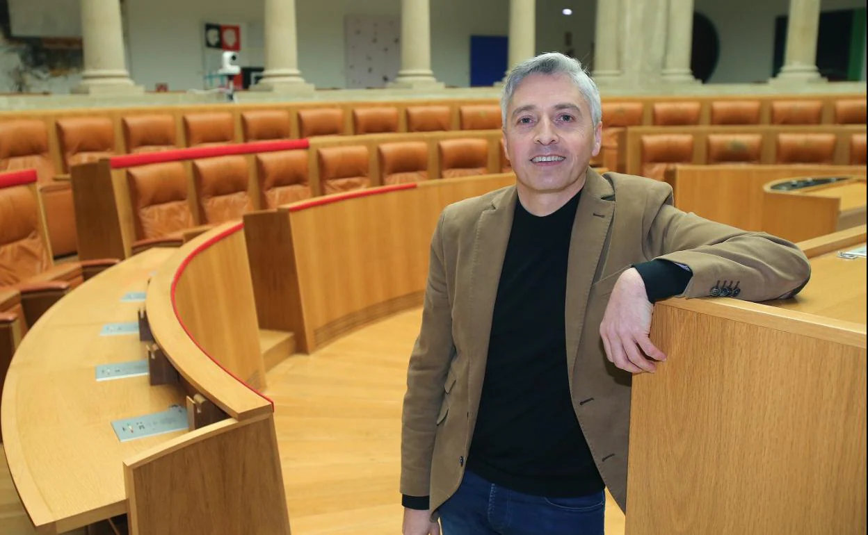 Francisco Ocón, este viernes en el Parlamento de La Rioja. 