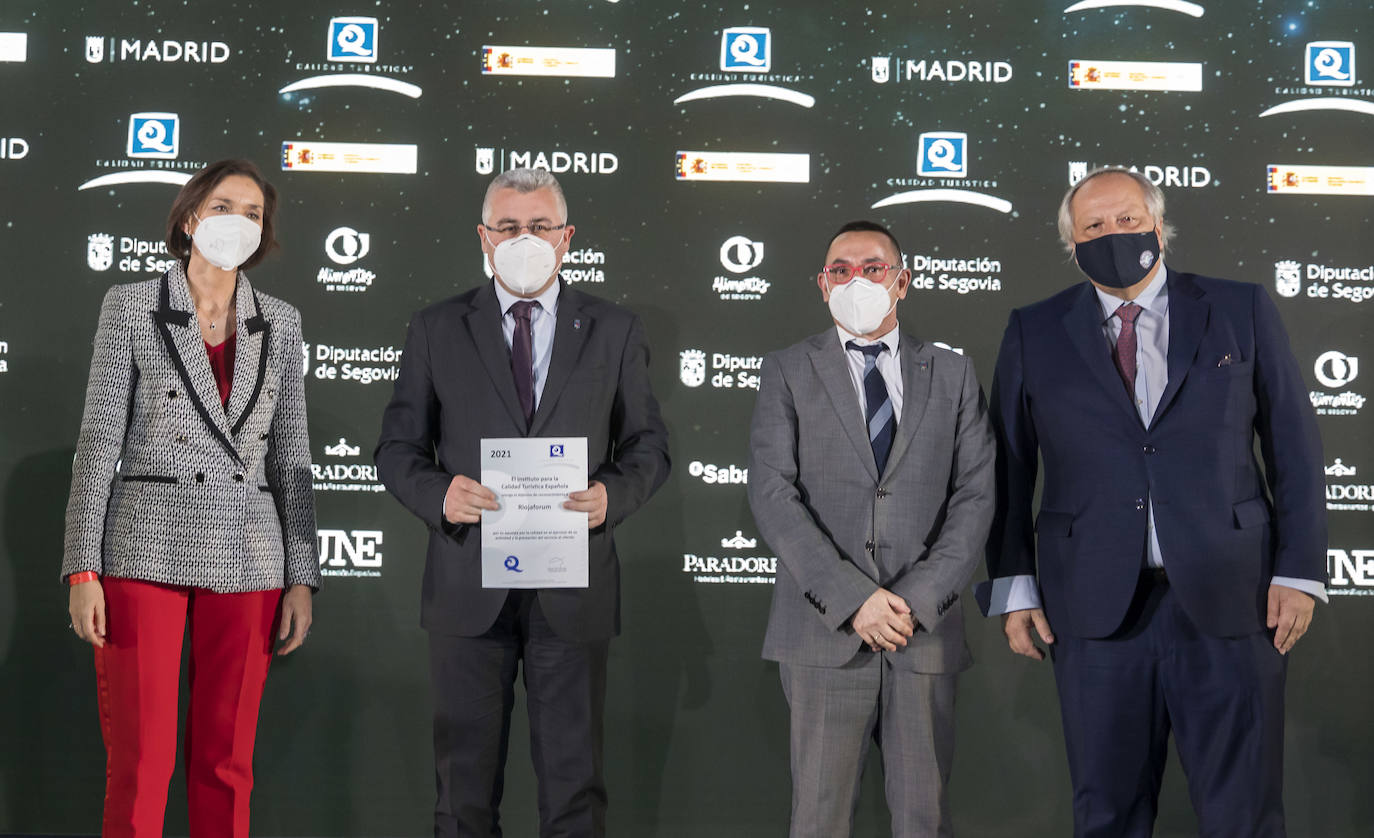 Fotos: Actores y políticos visitan el stand de La Rioja en Fitur