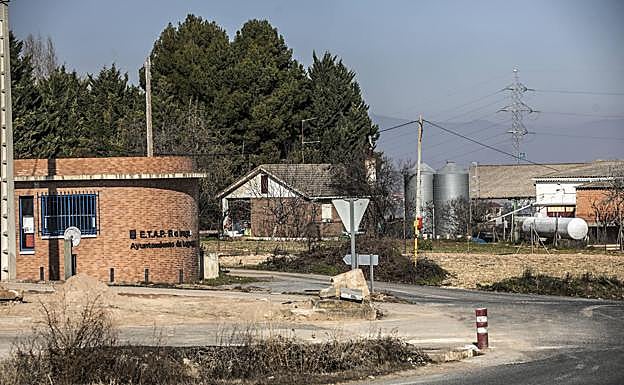 Instalaciones de Champilar, junto a la potabilizadora de Logroño, en el término de Lardero