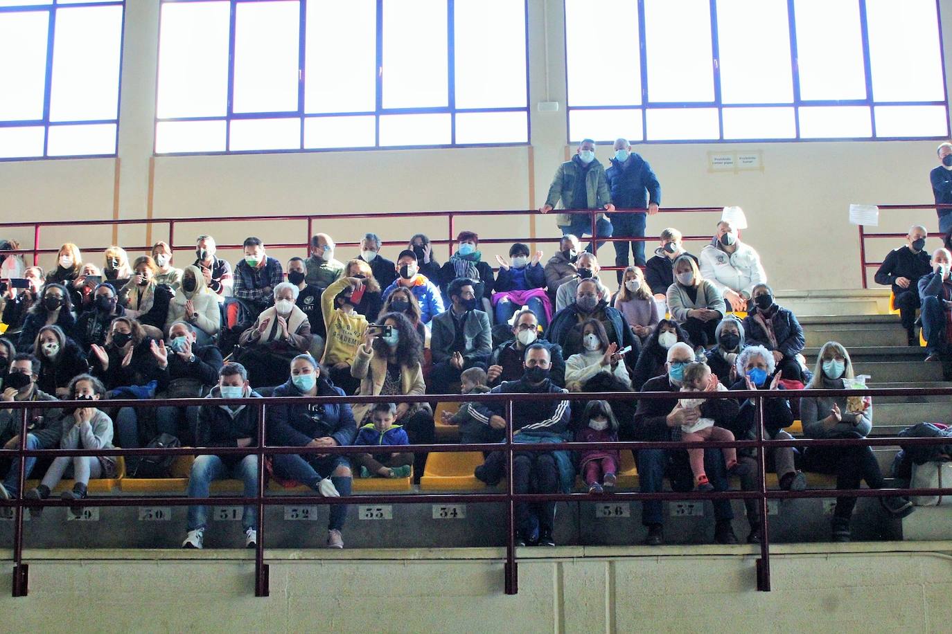 Fotos: Exhibición solidaria de judo en Lardero