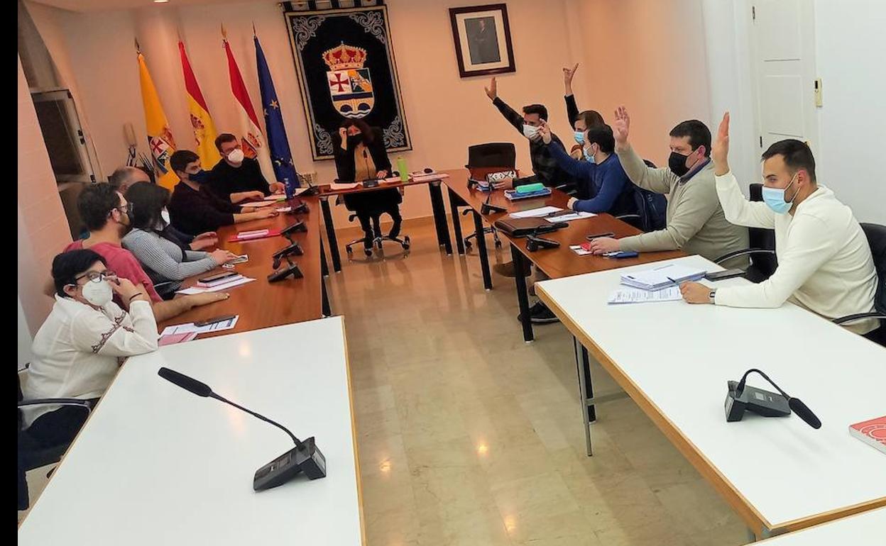 PP y Cs votaron en contra de los presupuestos municipales de 2022. 