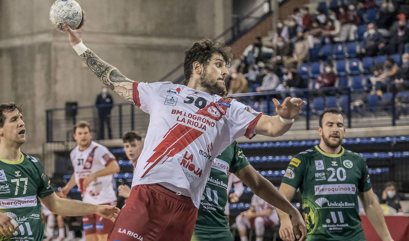 Fotos: La victoria del Logroño ante el Antequera