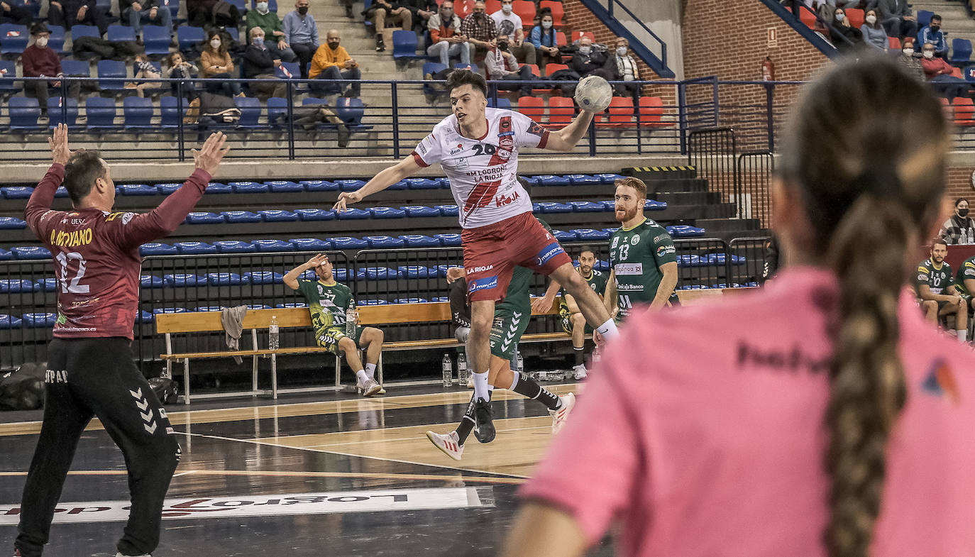 Fotos: La victoria del Logroño ante el Antequera