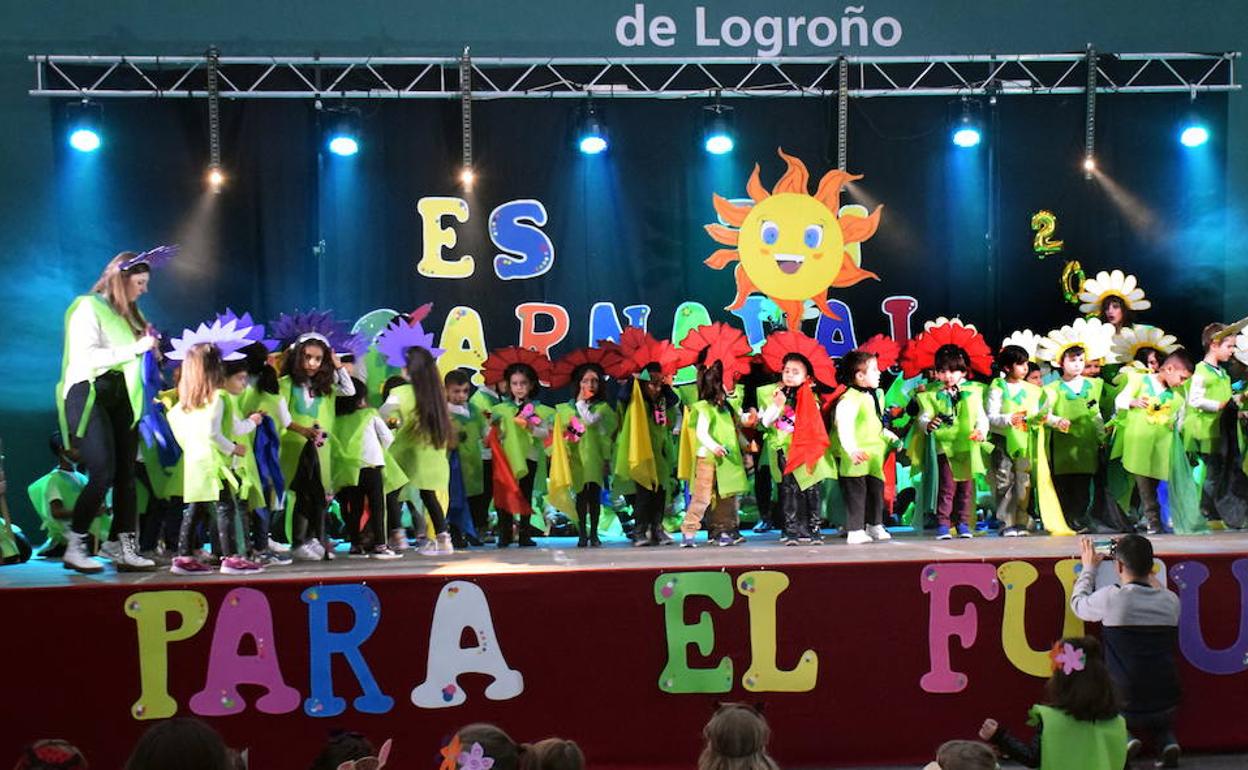 Imagen de archivo de una fiesta en una ludoteca de Logroño durante un Carnaval anterior. 