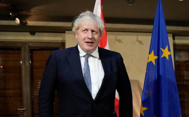 Johnson alerta de que Putin prepara una guerra de consecuencias mundiales