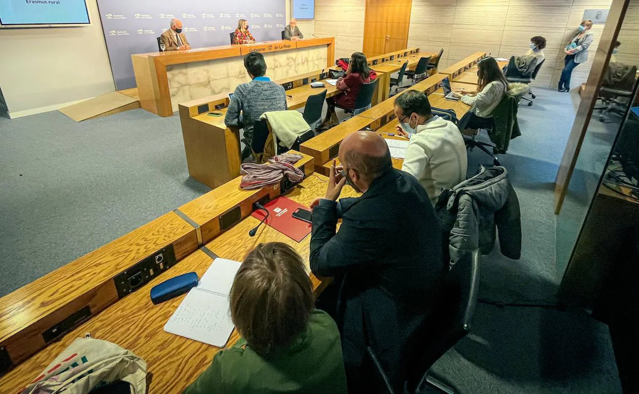 25 estudiantes podrán realizar sus prácticas universitarias en empresas y colegios del mundo rural