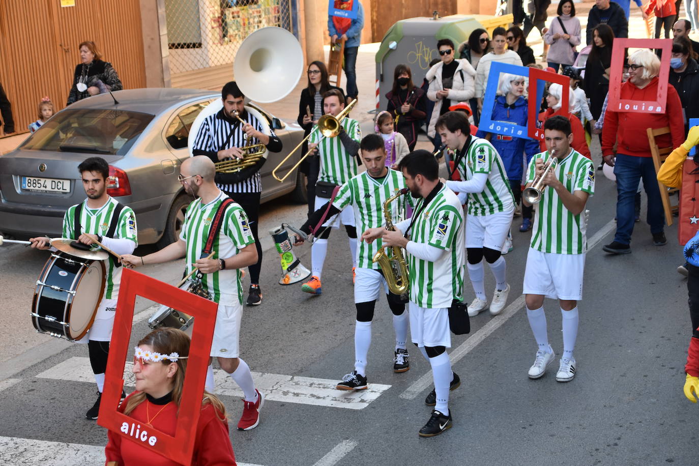 Fotos: Desfile de domingo de Carnaval en Quel