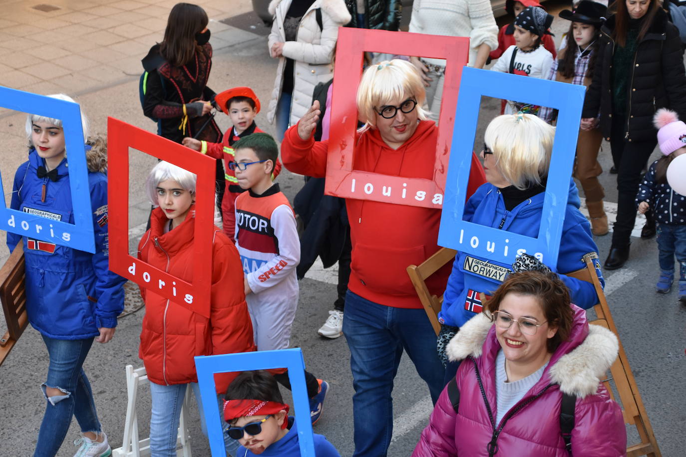 Fotos: Desfile de domingo de Carnaval en Quel