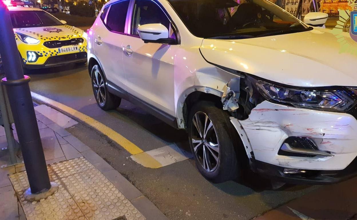 Detenidos en Logroño dos conductores ebrios que colisionaron contra varios coches aparcados