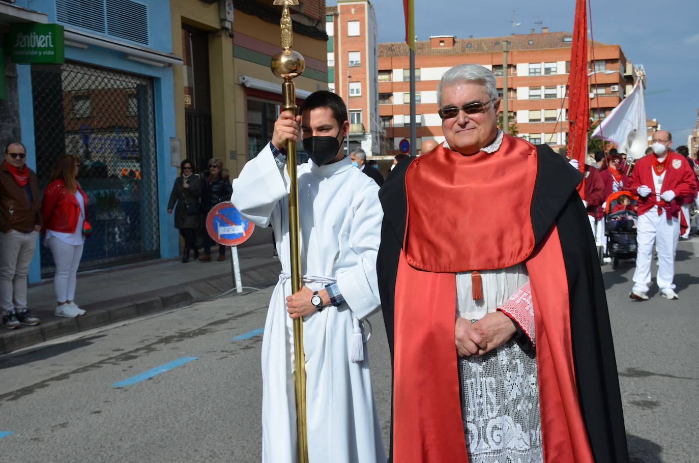 Fotos: La procesión de los mártires Emeterio y Celedonio llena las calles de Calahorra