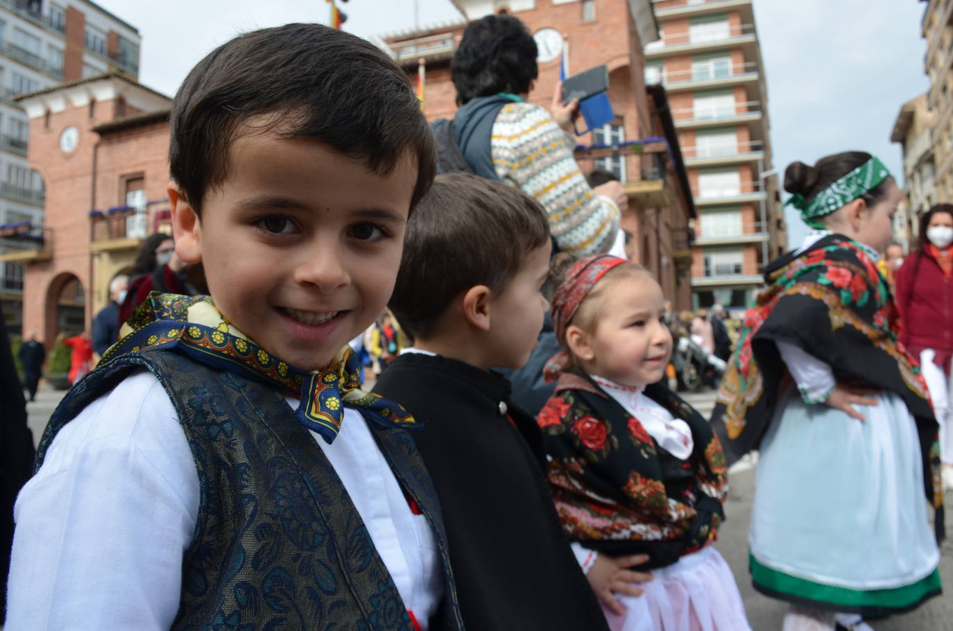 Fotos: La procesión de los mártires Emeterio y Celedonio llena las calles de Calahorra