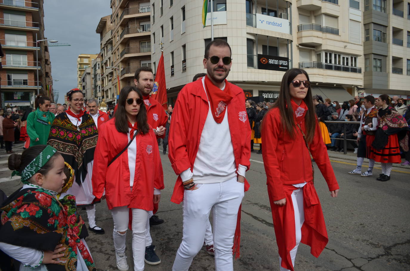 Fotos: La procesión de los mártires Emeterio y Celedonio llena las calles de Calahorra