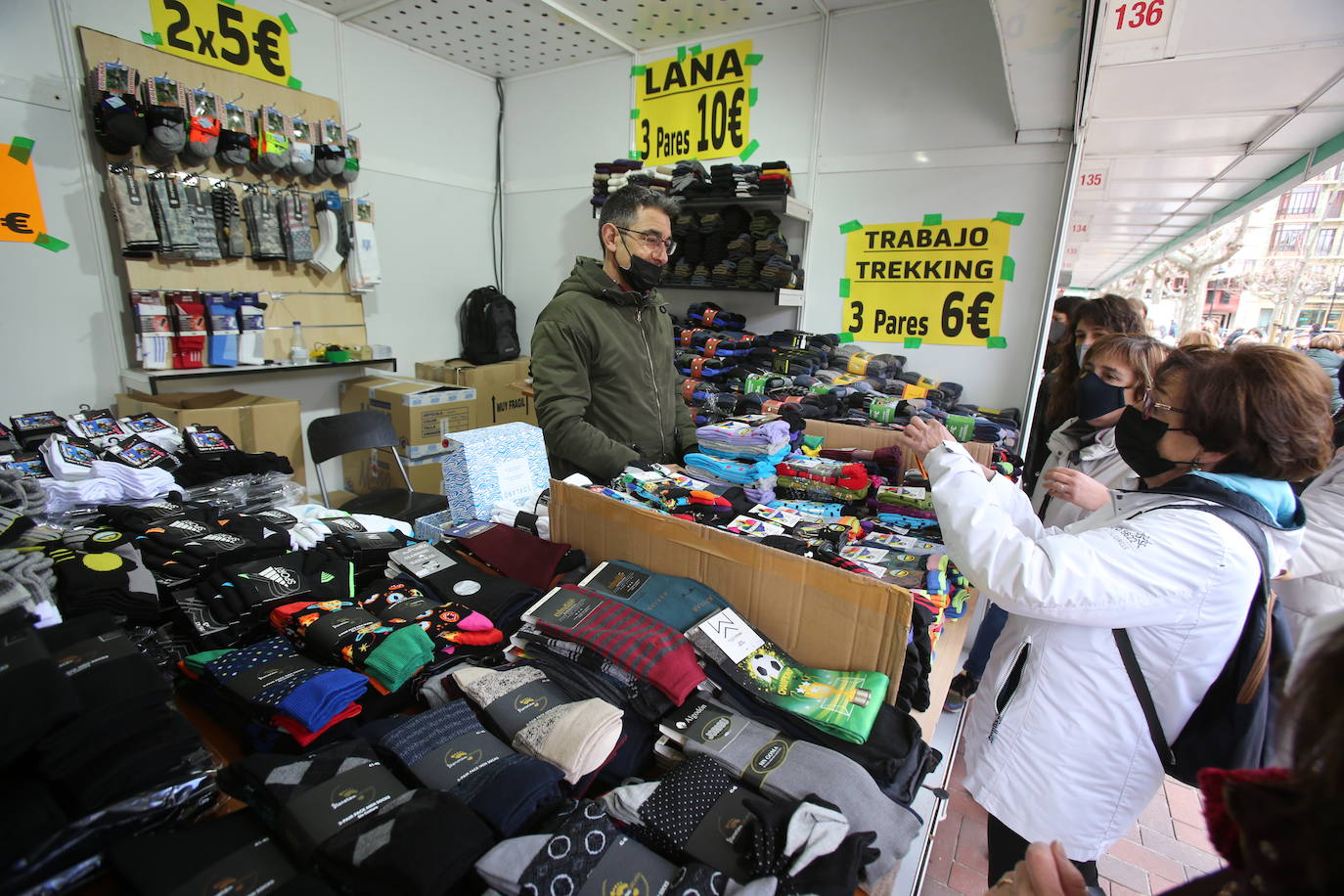 Fotos: Logrostock vuelve a poner al comercio en el centro de la ciudad