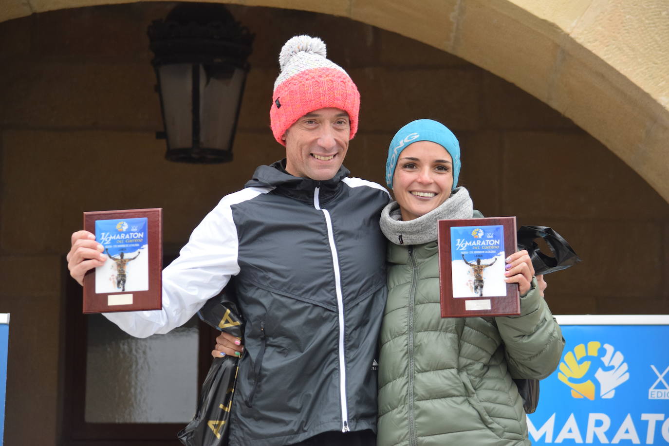 Biruk Rubio y Maite Iñigo se impusieron en la XV Media Maratón del Camino que ha reunido a más de 700 corredores.