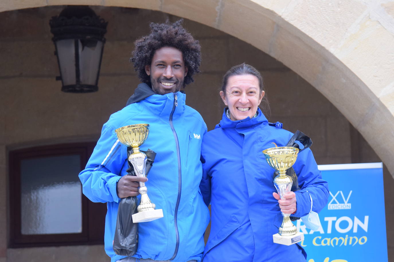 Biruk Rubio y Maite Iñigo se impusieron en la XV Media Maratón del Camino que ha reunido a más de 700 corredores.