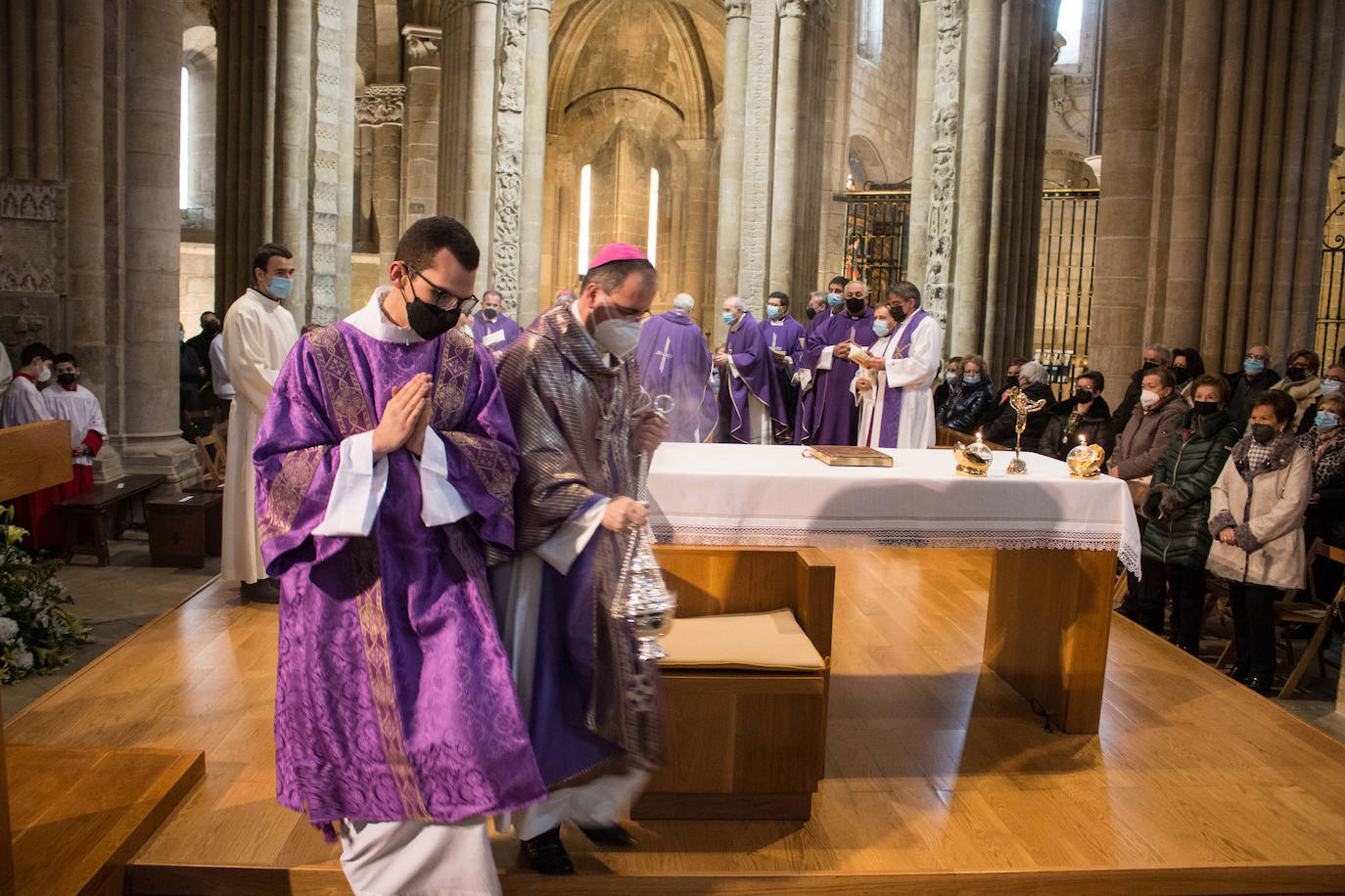 Fotos: Santos Montoya toma posesión como obispo en la catedral de Santo Domingo