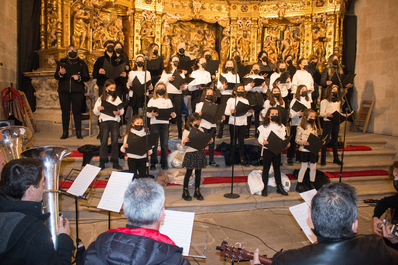 Fotos: Santos Montoya toma posesión como obispo en la catedral de Santo Domingo