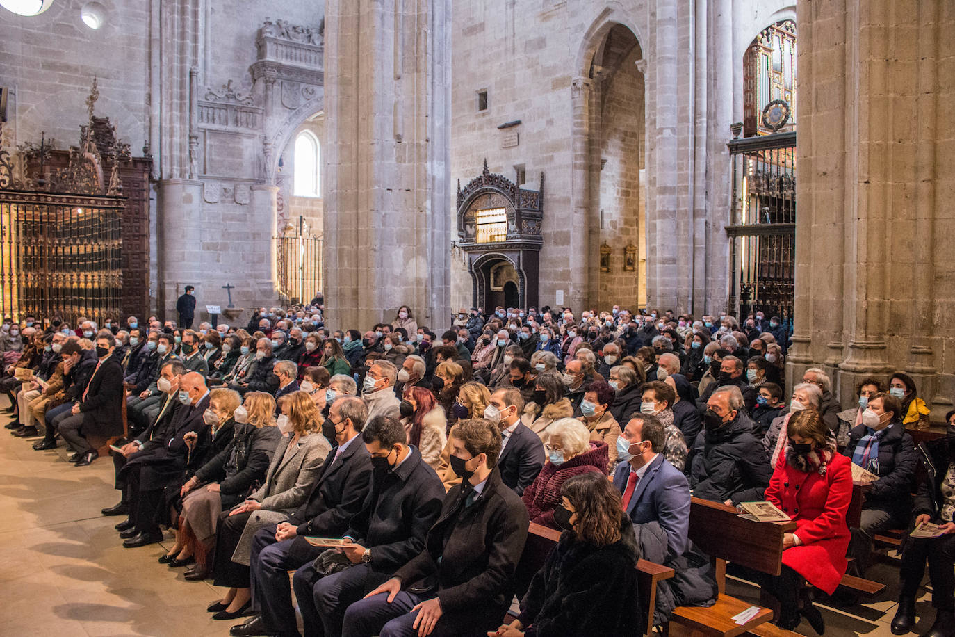 Fotos: Santos Montoya toma posesión como obispo en la catedral de Santo Domingo