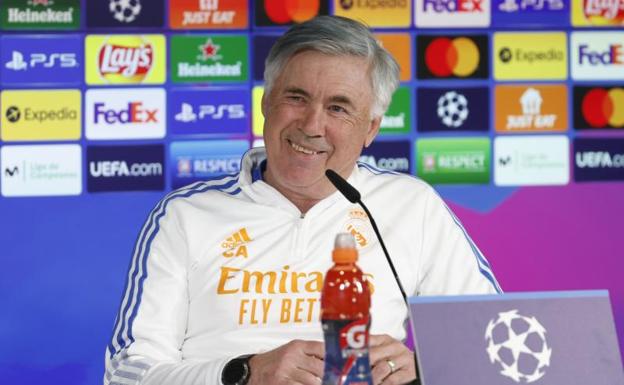 Carlo Ancelotti, durante la rueda de prensa. 