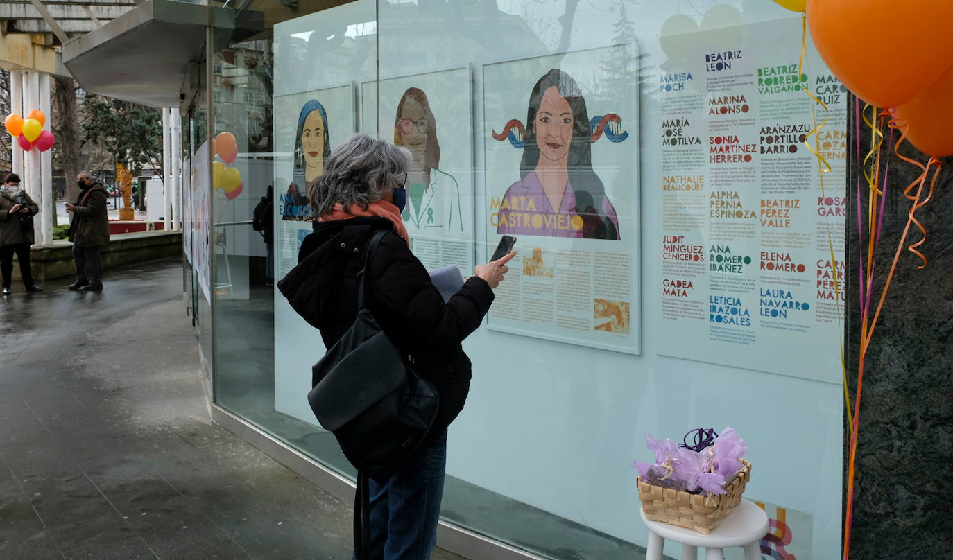 Seis riojanas asoman a las exposición 'Mujeres en la Ciencia en La Rioja', cuyos retratos ilustrados por la también riojana Tamara Mendaza se pueden ver en El Espolón logroñés (en el escaparate de la Oficina de Turismo) hasta el próximo 2 de mayo. 