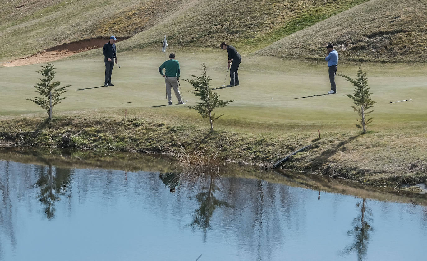 Fotos: El Torneo de Golf de TVR, en imágenes