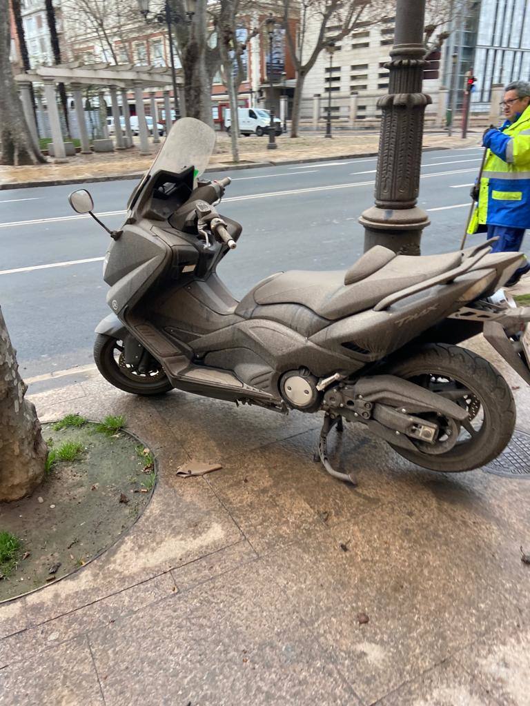 Fotos: Lluvia de barro en Logroño