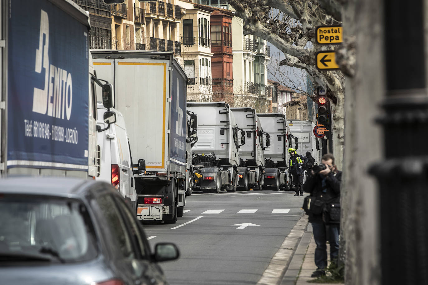 La tercera marcha de camiones recorre este jueves las calles del centro de Logroño. 