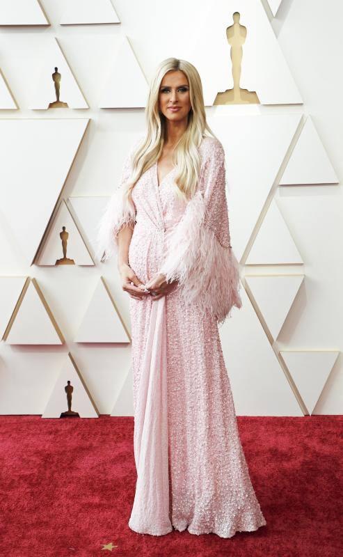 La socialité Nicky Hilton ha lucido un vestido de Jenny Packham. 