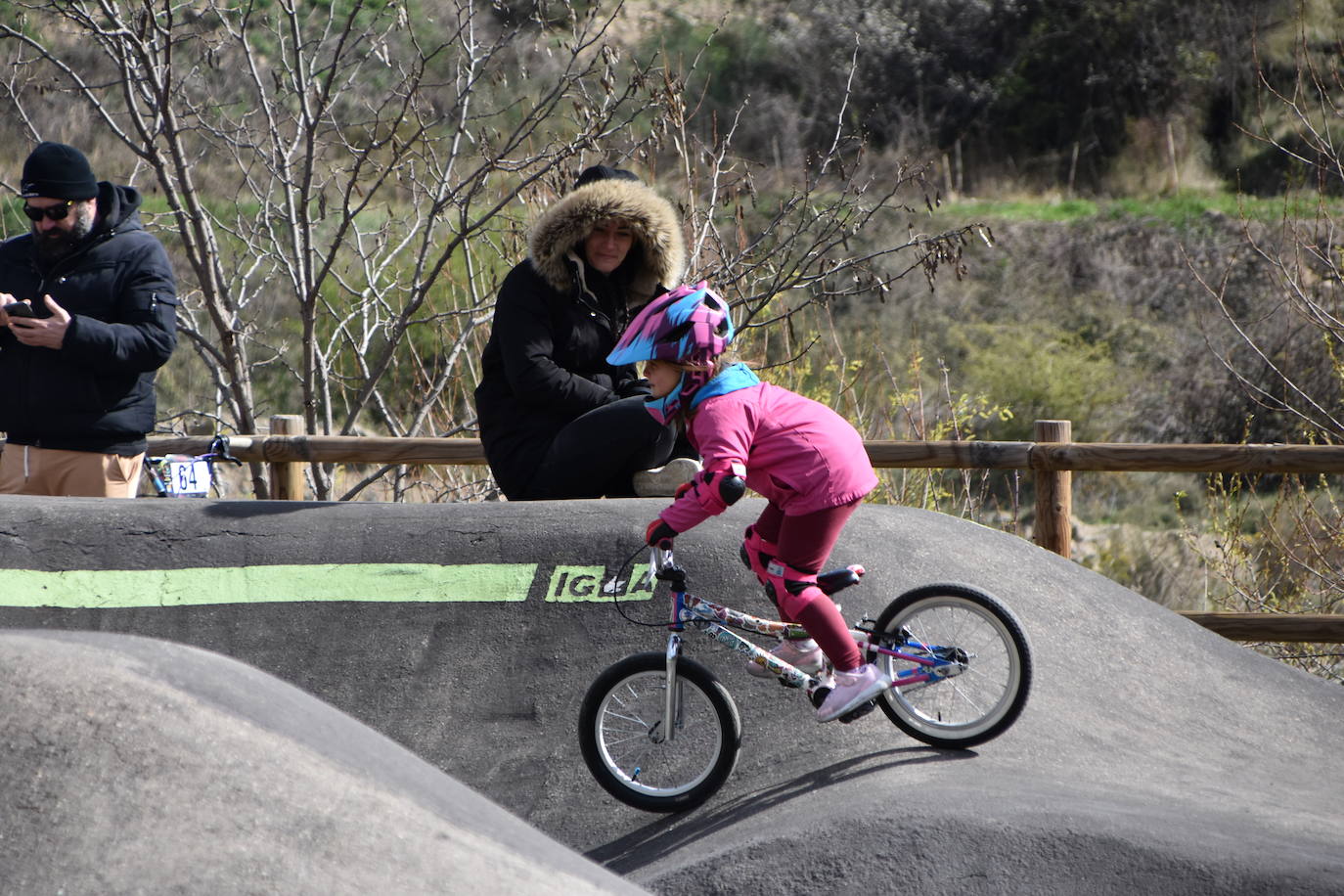 Fotos: Arranca en Igea el campeonato de La Rioja de pumptrack