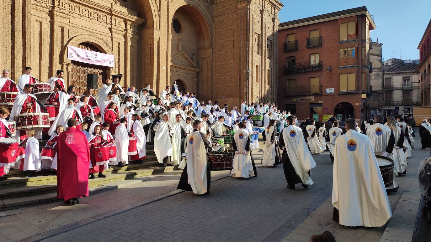 Fotos: Las calles de Alfaro redoblan con la solemnidad de Semana Santa