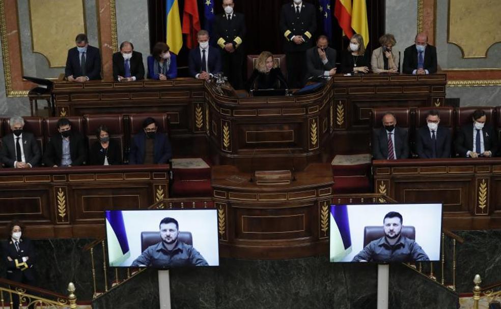 El presidente de Ucrania Volodímir Zelenski, en su intervención en el Congreso.