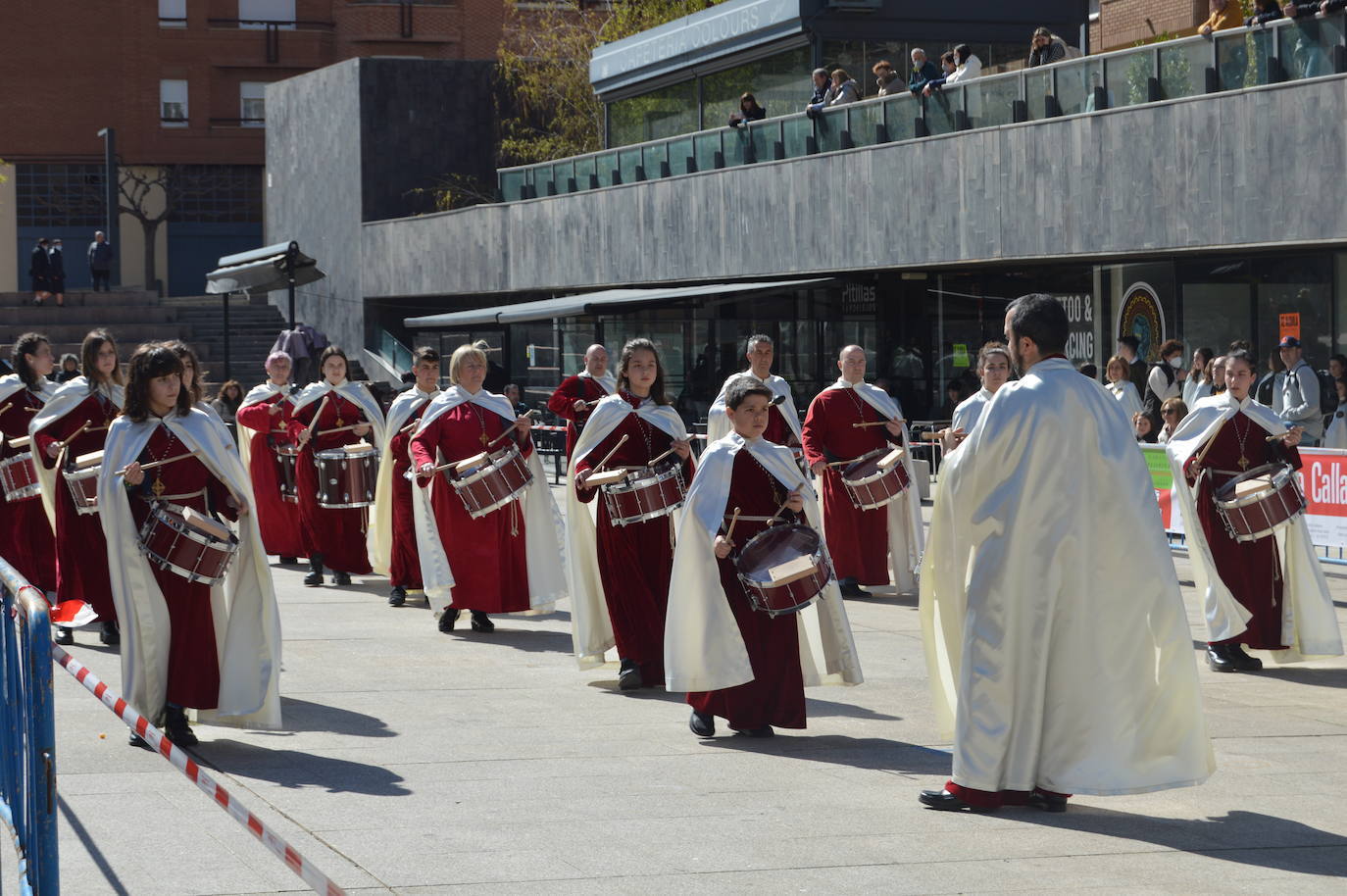 Fotos: La Exaltación de Bandas de Cofradías regresa a las calles de Arnedo tras dos años de silencio