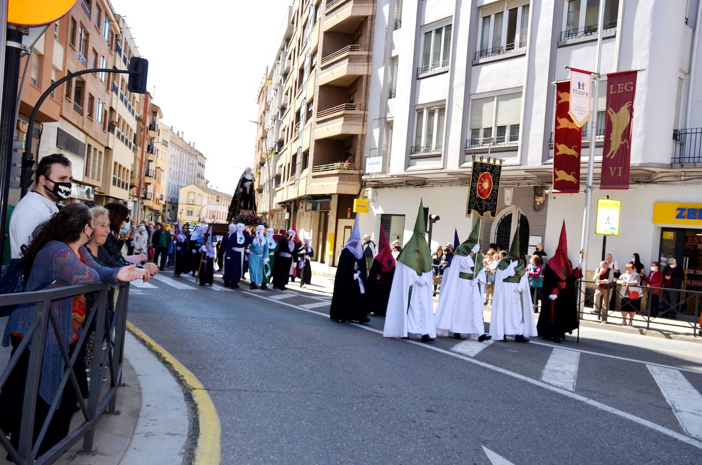 Esta procesión está dedicada a las mujeres maltratadas. 