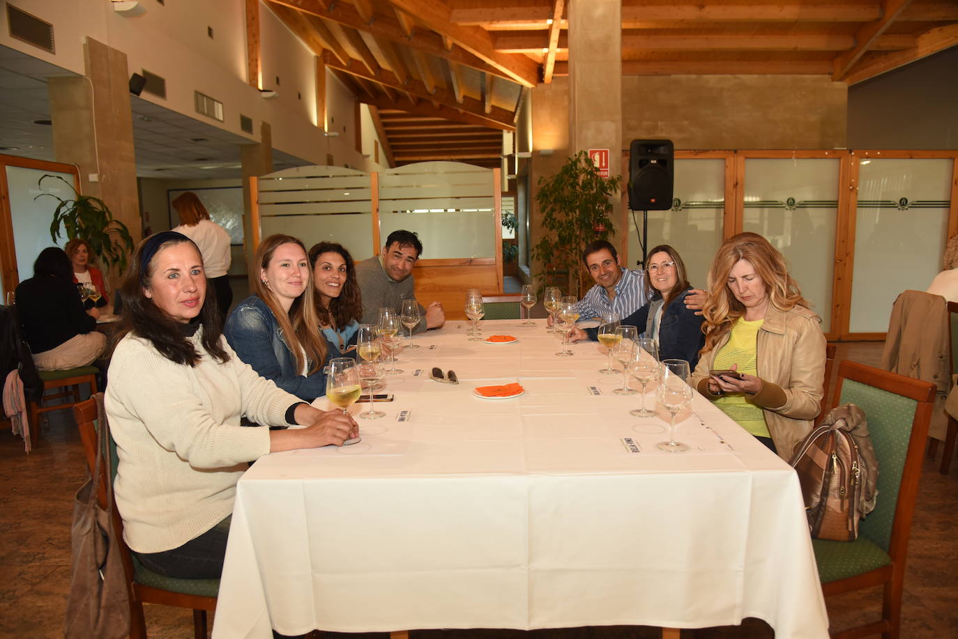 Fotos: Cata de vinos de Finca Valpiedra en el Torneo Golf Rioja&amp;Vino