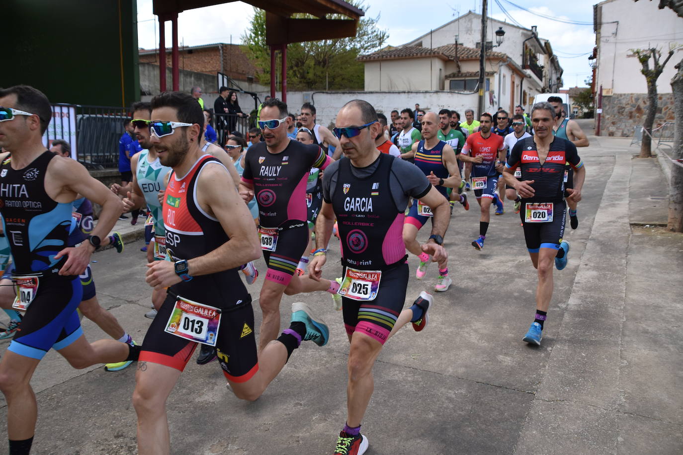 Fotos: Camilo Santiago y Ángela Muñoz ganan el duatlón de Galilea