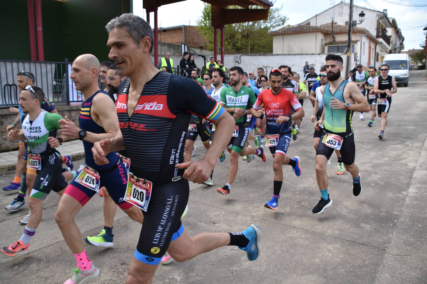 Fotos: Camilo Santiago y Ángela Muñoz ganan el duatlón de Galilea