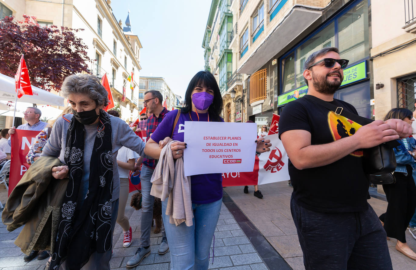 Fotos: Manifestación principal del Primero de Mayo en La Rioja