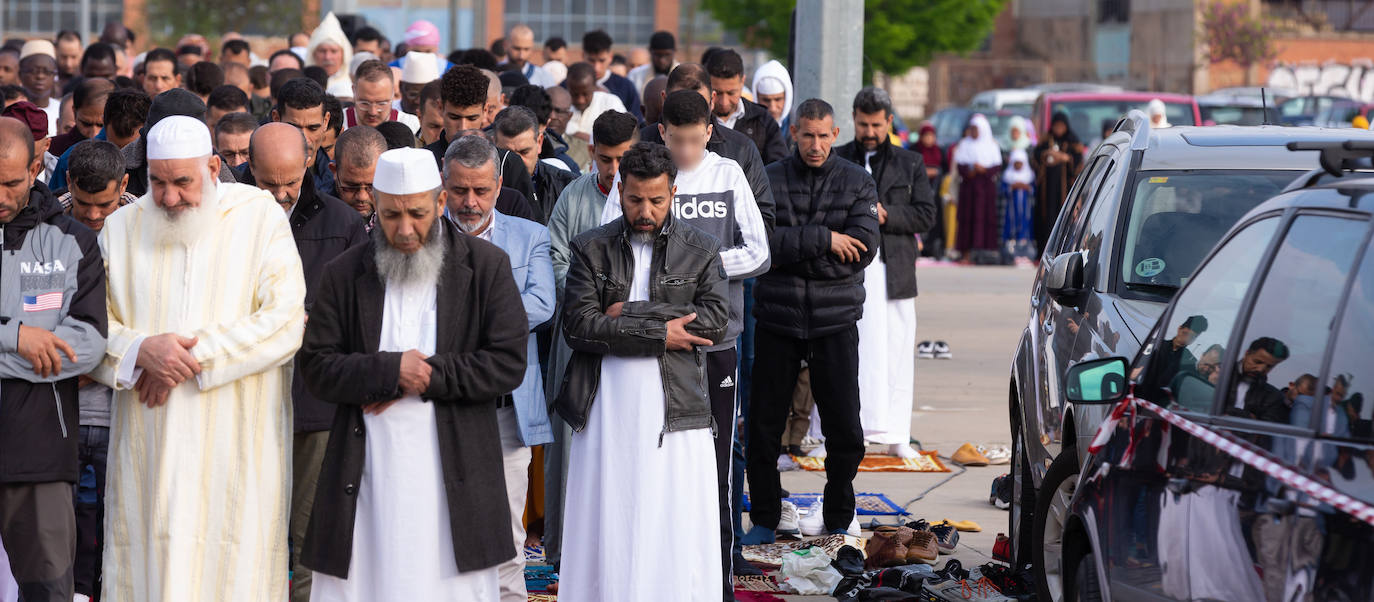 Fotos: Concentración por el fin del Ramadán en Logroño