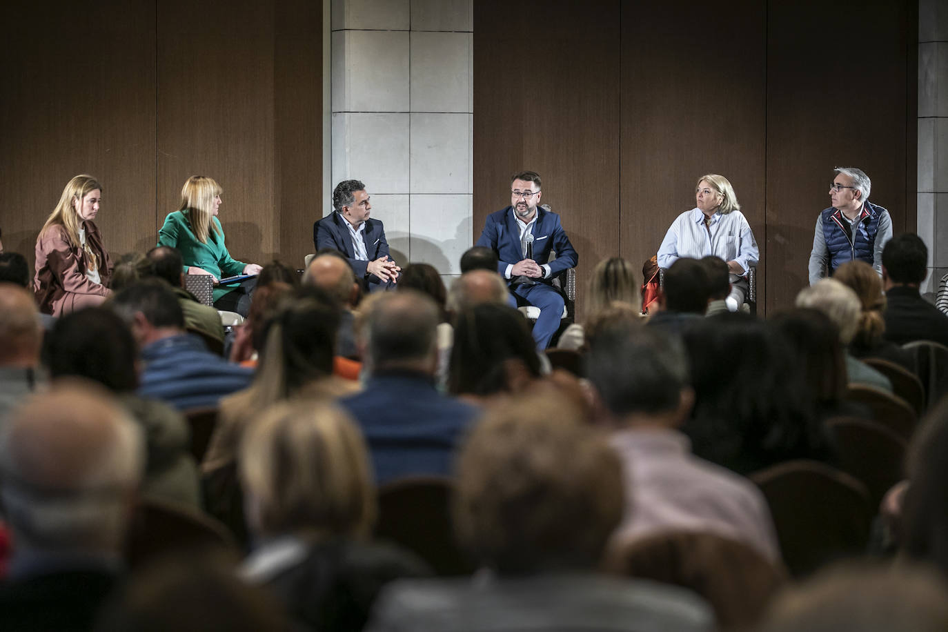 Unos 400 militantes del PP piden que Carlos Cuevas «dé un paso al frente» ante el próximo congreso