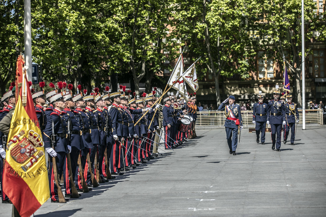 Fotos: 370 personas juran bandera en Logroño