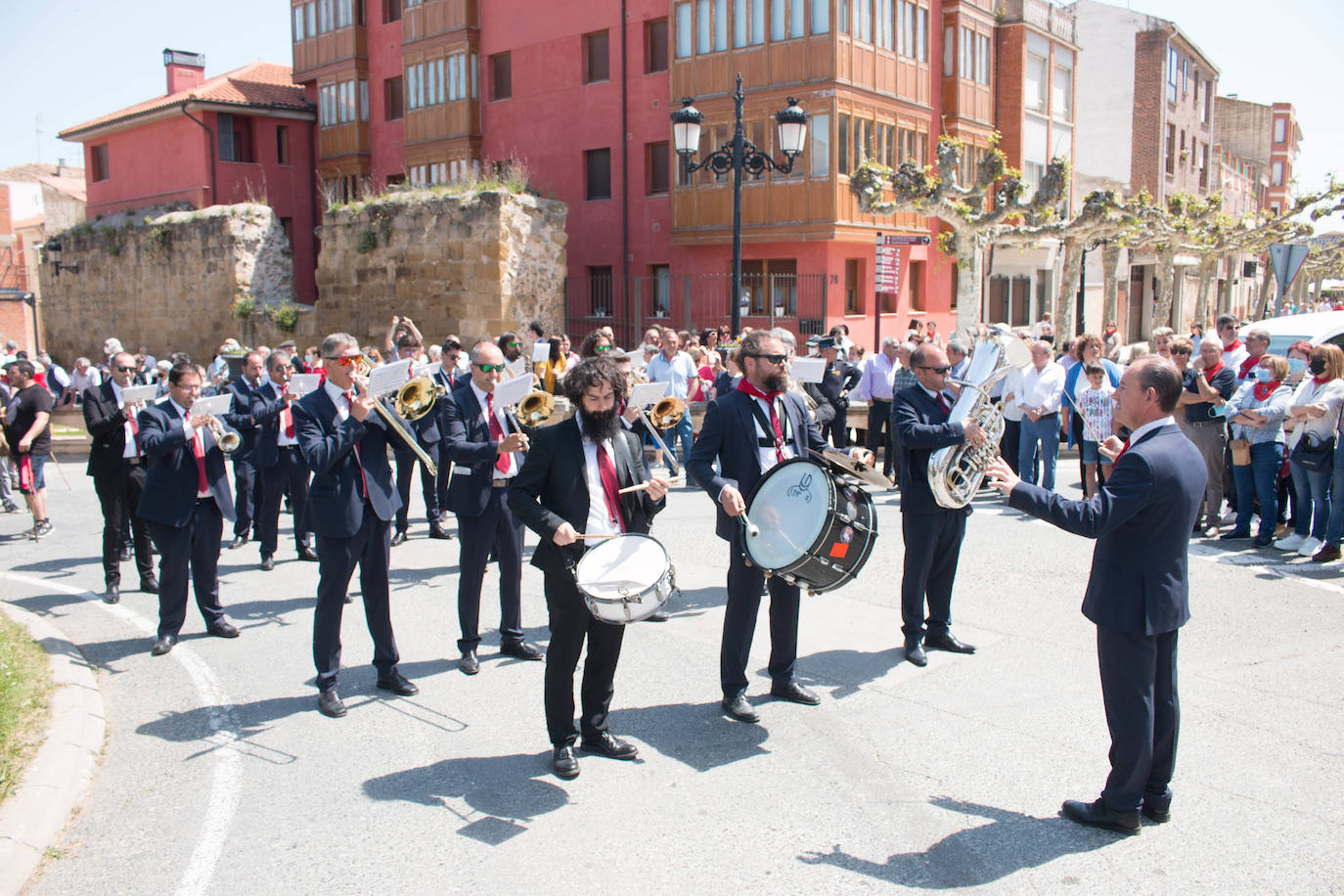 Fotos: Procesión de las doncellas en Santo Domingo de la Calzada