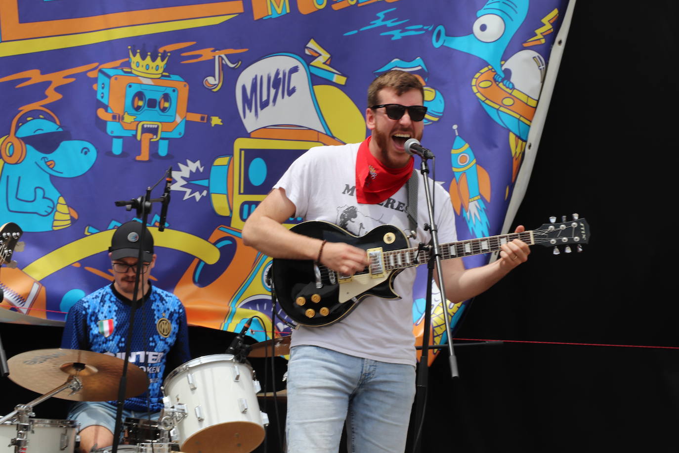 Fotos: Alfaro disfruta se la segunda jornada de las fiestas de Primavera