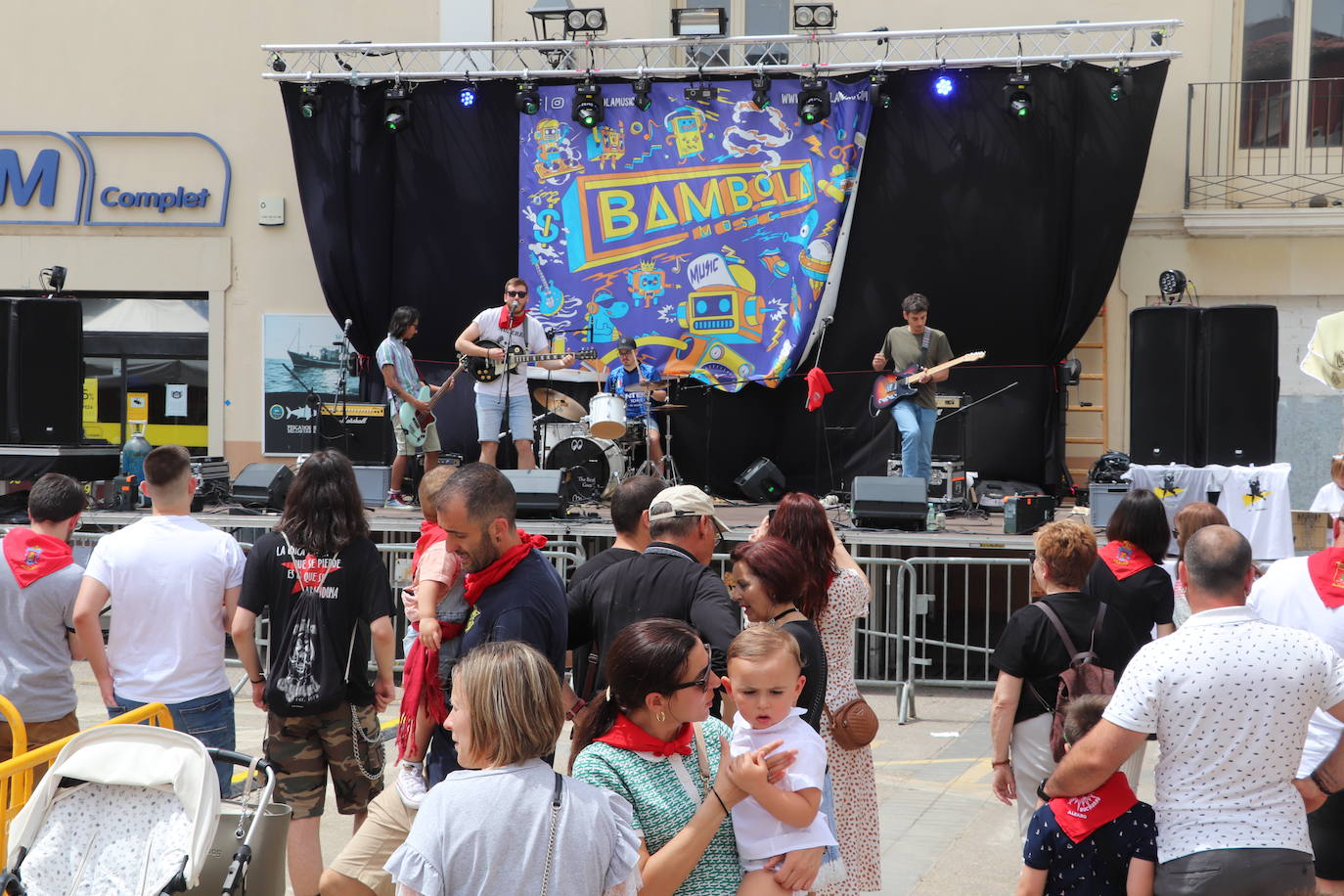 Fotos: Alfaro disfruta se la segunda jornada de las fiestas de Primavera