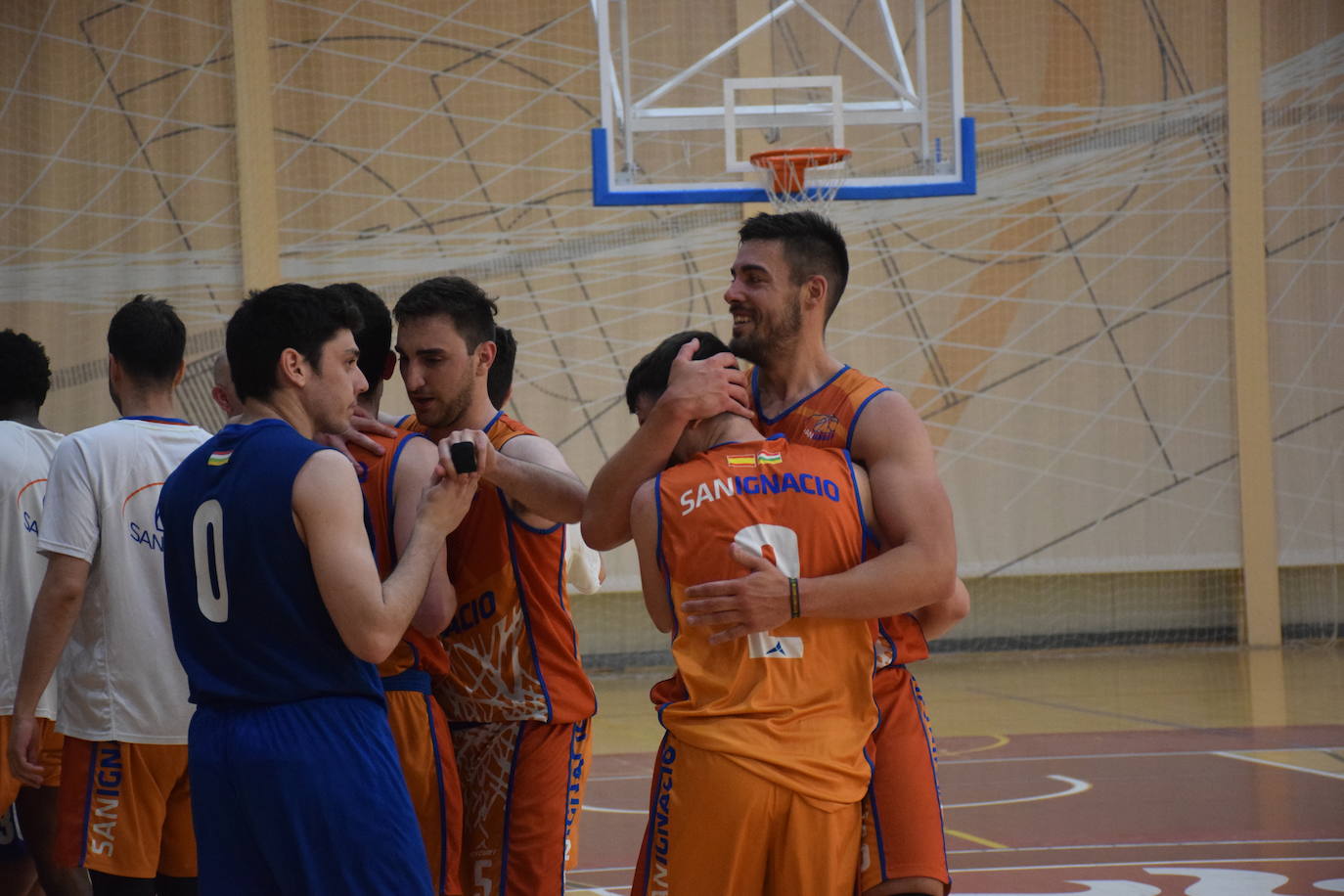 Fotos: Lobete acoge el Día del Baloncesto