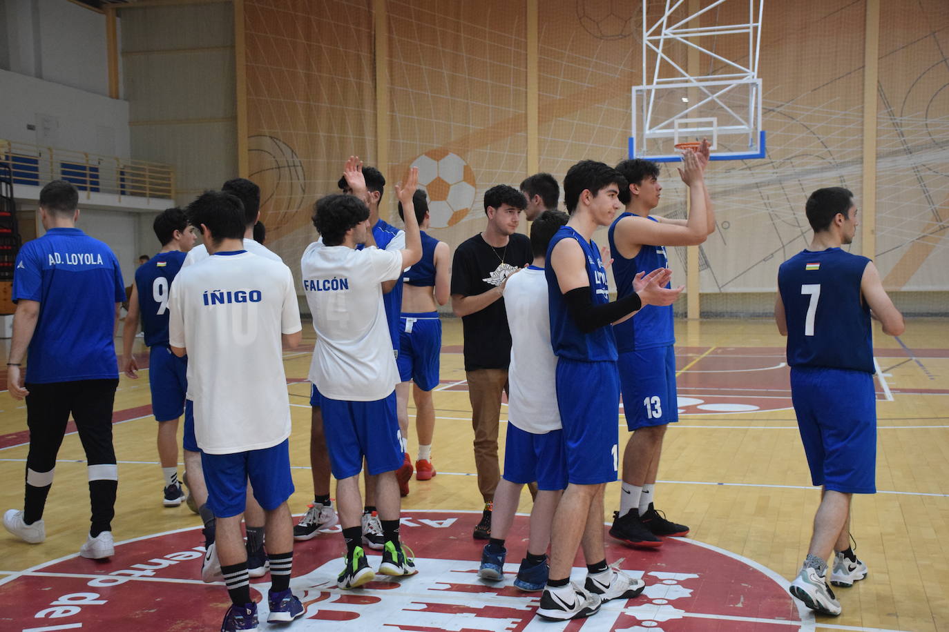 Fotos: Lobete acoge el Día del Baloncesto