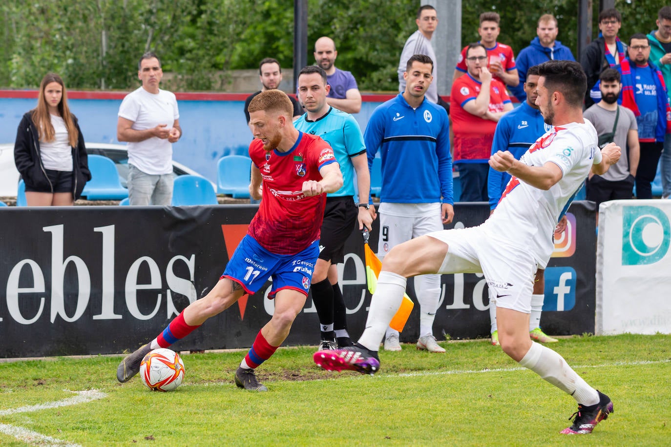 Fotos: El Calahorra cae ante el Rayo Majadahonda