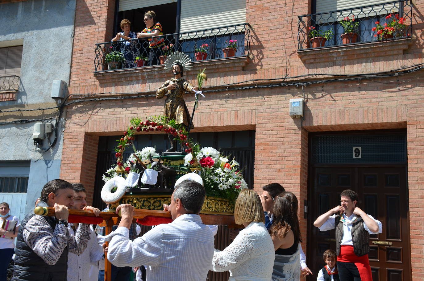 Fotos: Procesión de San Isidro en Calahorra